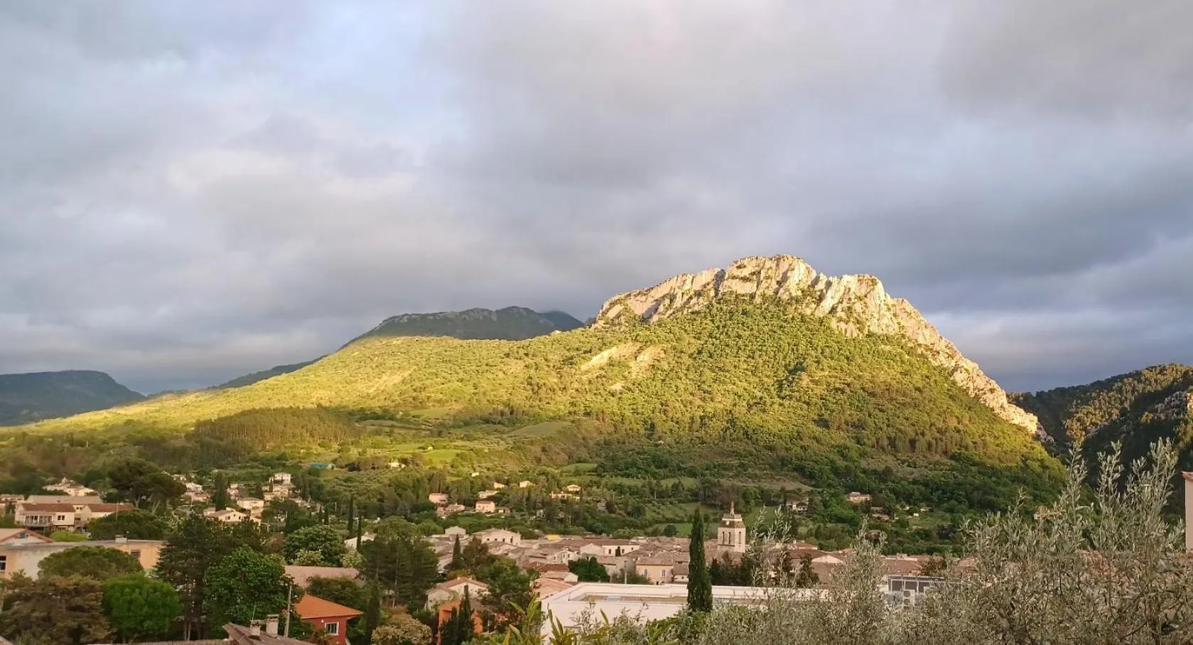 Bed & Breakfast Le Mas Christiane Buis-les-Baronnies
